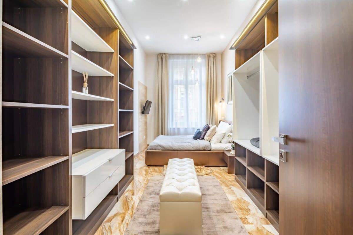 Splendid Perfectly Located Flat With Sauna Apartment บูดาเปสต์ ภายนอก รูปภาพ