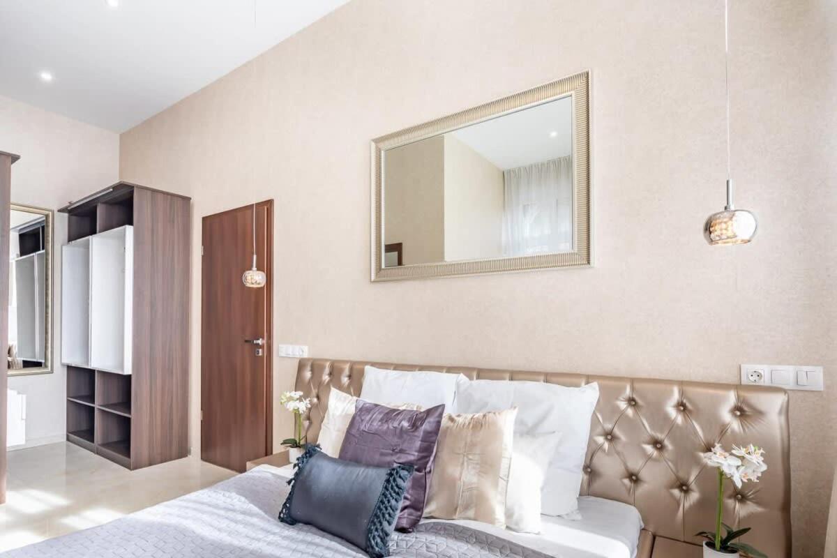 Splendid Perfectly Located Flat With Sauna Apartment บูดาเปสต์ ภายนอก รูปภาพ